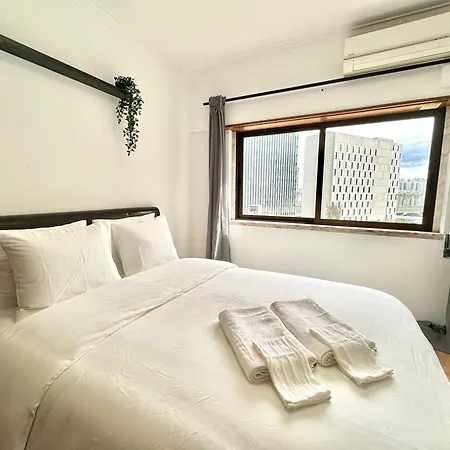 Parque Nacoes Paradise Guest house *