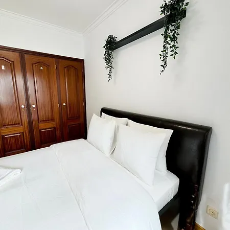 Parque Nacoes Paradise Gæstehus